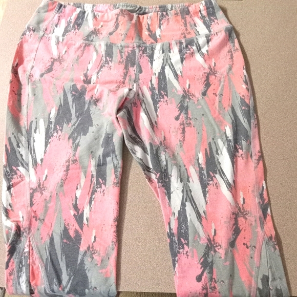 Exercise capri - Picture 2 of 2